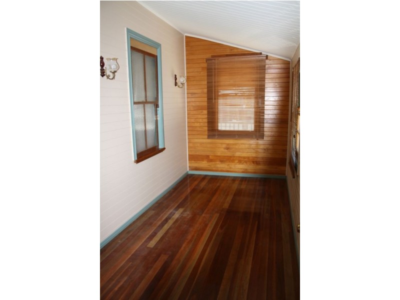 12 Sorensen Street, Boonooroo QLD 4650