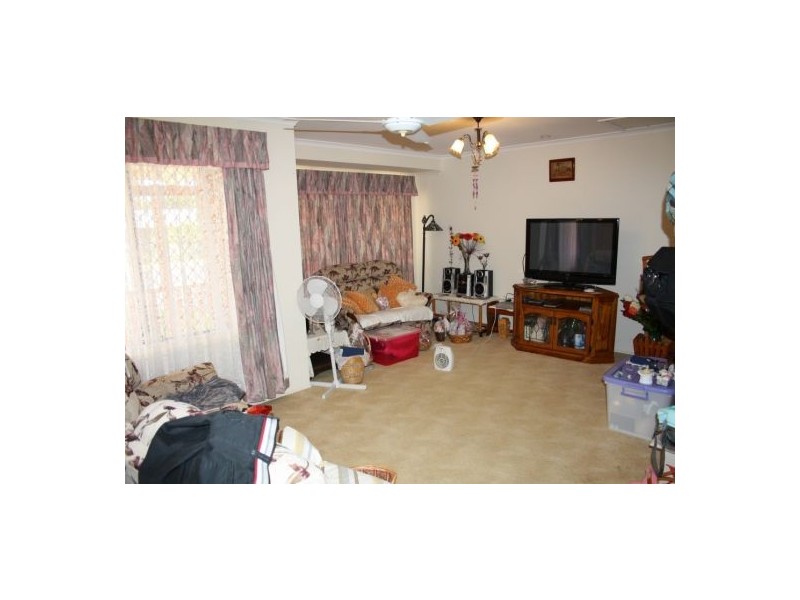 12 Stuart Court, Granville QLD 4650