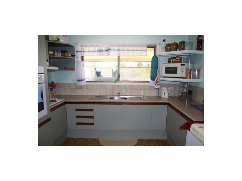 14 Oxley Court, Granville QLD 4650