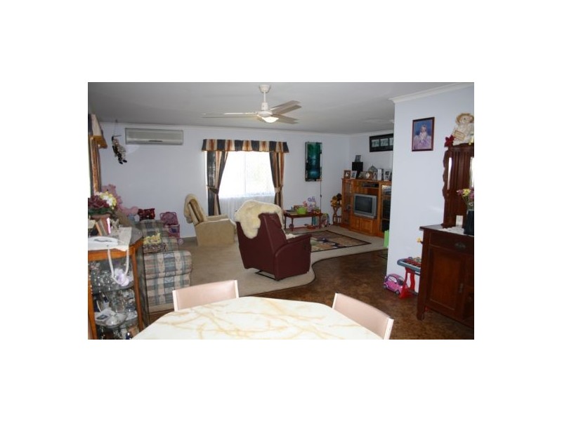 14 Oxley Court, Granville QLD 4650