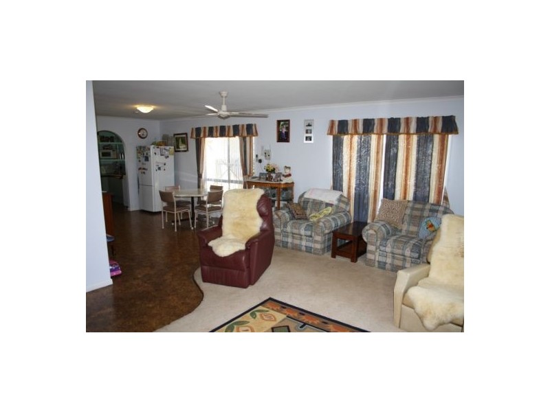 14 Oxley Court, Granville QLD 4650