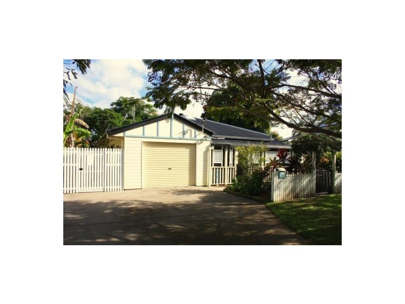 10 Elizabeth Street, Maryborough QLD 4650