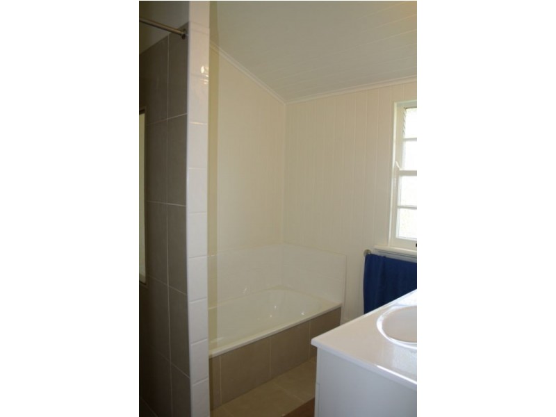 43 Lennox Street, Maryborough QLD 4650