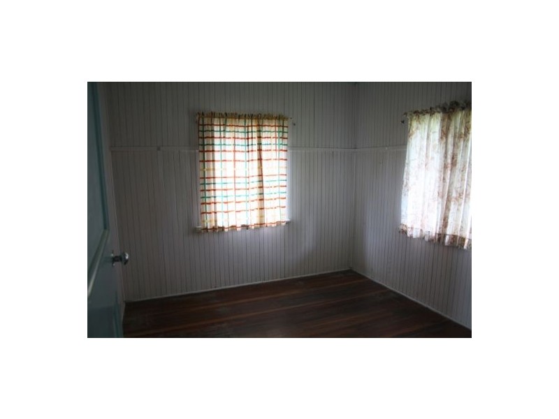 9 Pearson Street, Maryborough QLD 4650