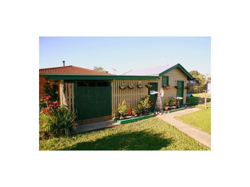 82 Banana Street, Granville QLD 4650