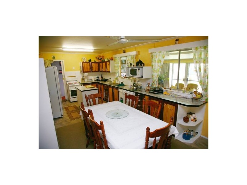 82 Banana Street, Granville QLD 4650