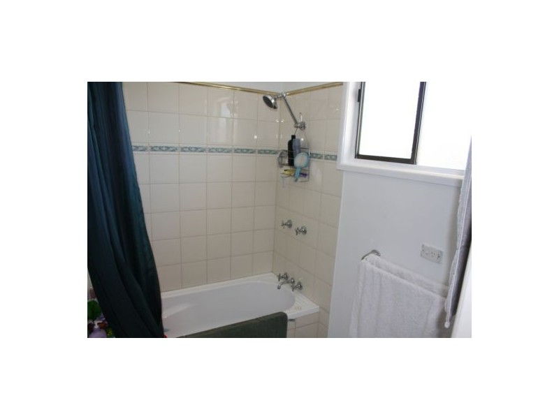 37 Holme Street, Granville QLD 4650