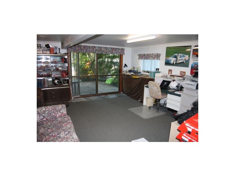 37 Holme Street, Granville QLD 4650
