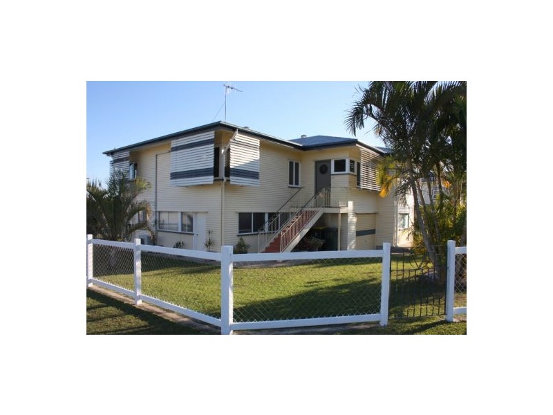 24 Boys Avenue, Maryborough QLD 4650