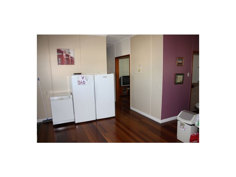 24 Boys Avenue, Maryborough QLD 4650