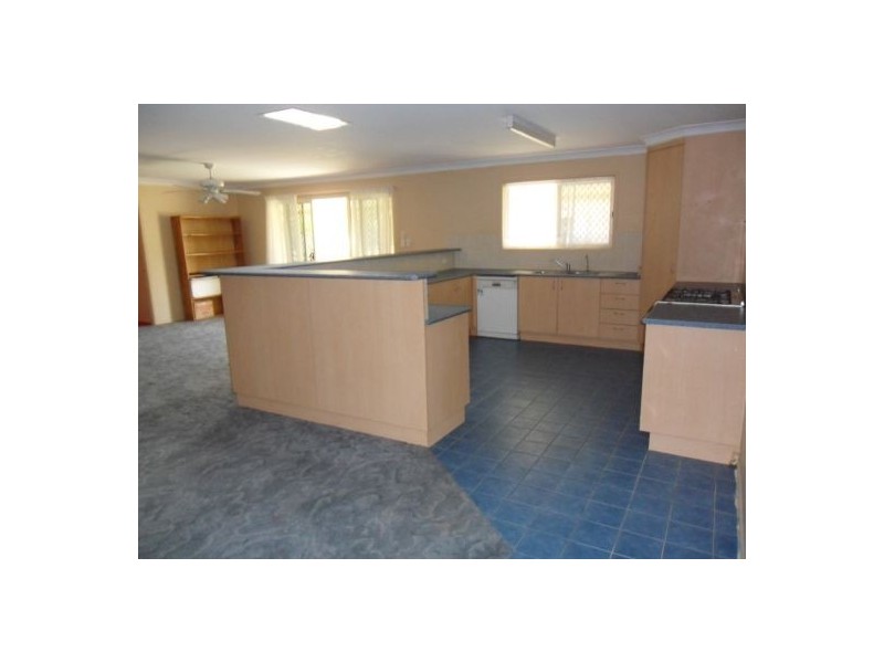27 Rupert Court, Tinana QLD 4650