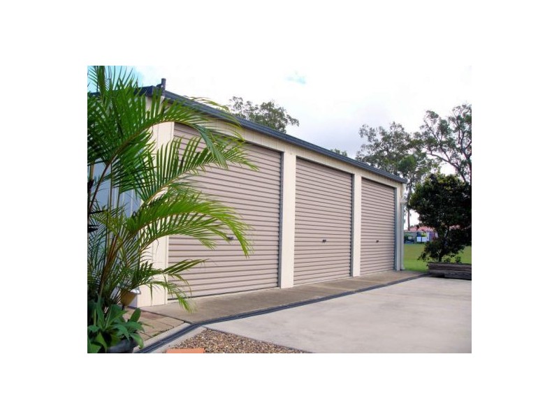 86 Woocoo Drive, Oakhurst QLD 4650