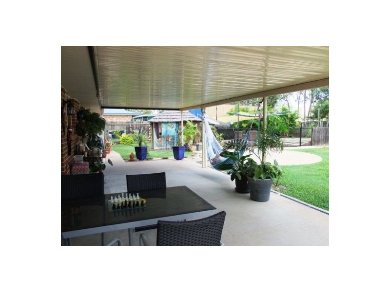 86 Woocoo Drive, Oakhurst QLD 4650