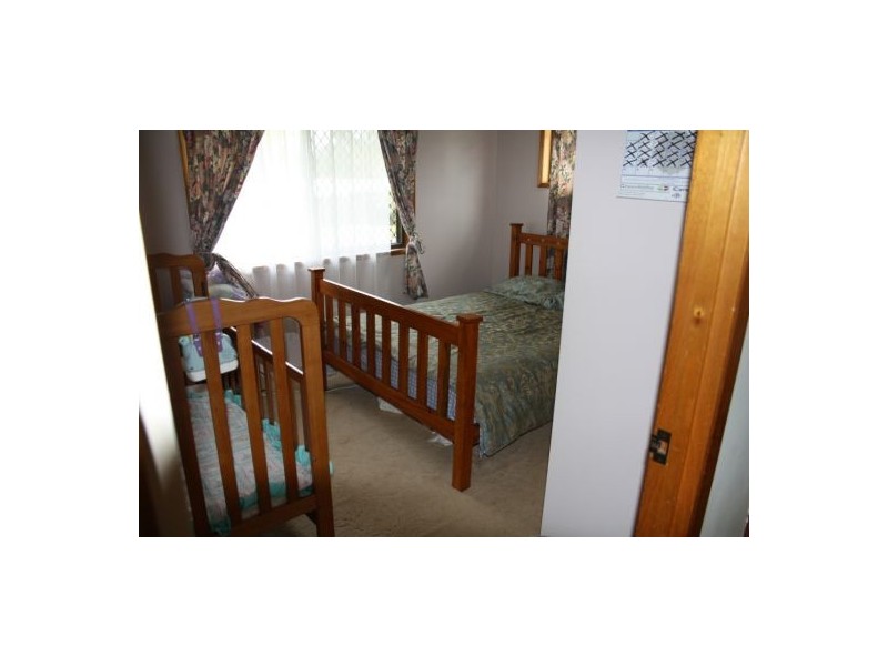 8 Ruby Street, Aldershot QLD 4650