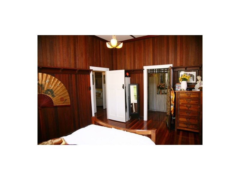 212 John Street, Maryborough QLD 4650
