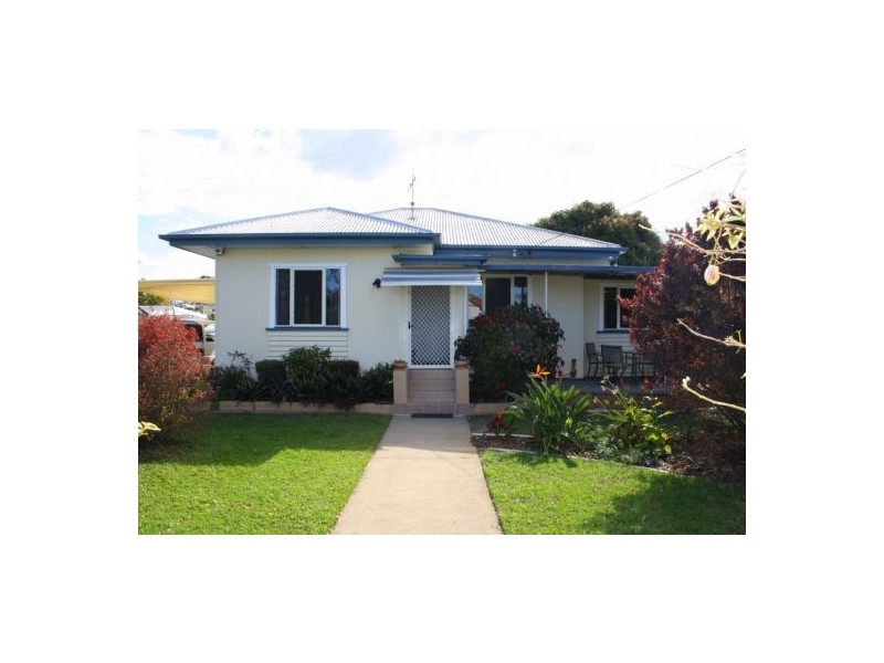 32 Grosvenor Street, Maryborough QLD 4650