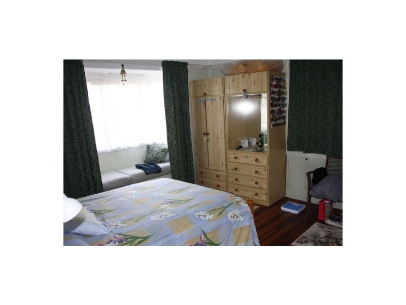 24 Muriel Street, Maryborough QLD 4650