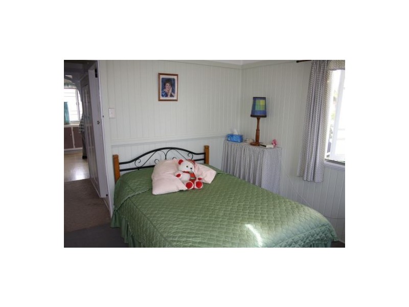 24 Muriel Street, Maryborough QLD 4650