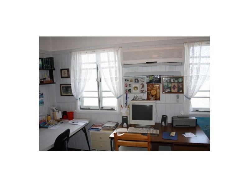 24 Muriel Street, Maryborough QLD 4650