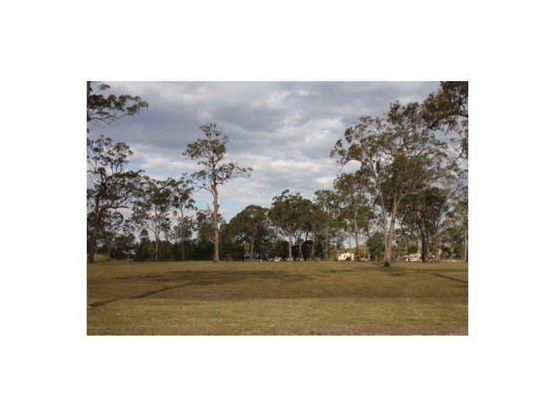 18 Niclintel Place, Oakhurst QLD 4650