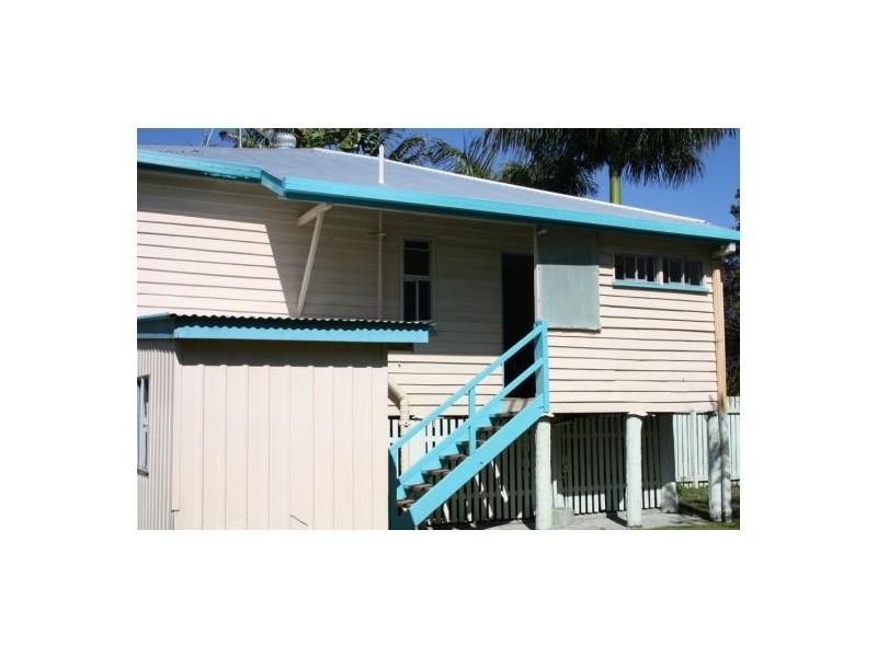 114 Cambridge Street, Granville QLD 4650