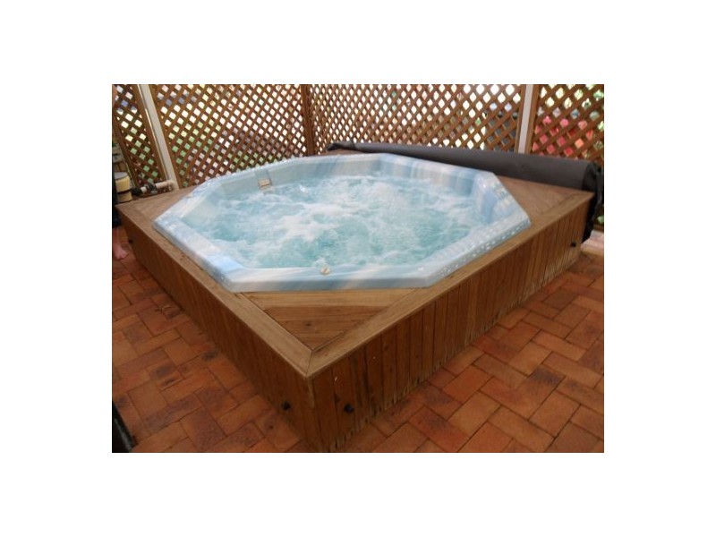 5 Koala Crescent, Tinana QLD 4650