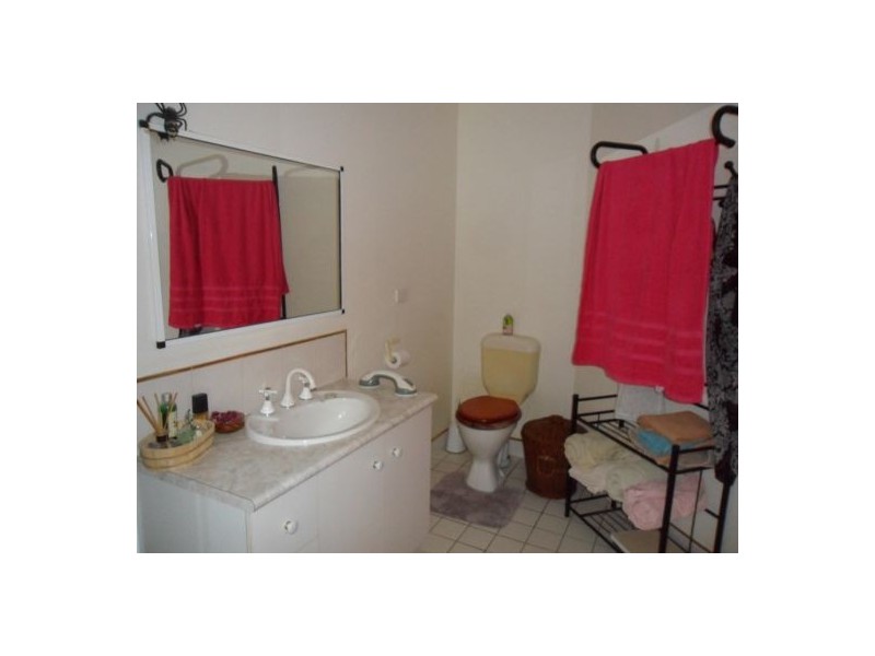 5 Koala Crescent, Tinana QLD 4650