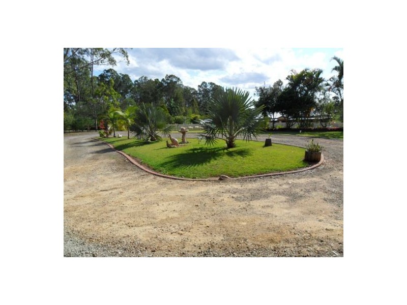 5 Koala Crescent, Tinana QLD 4650