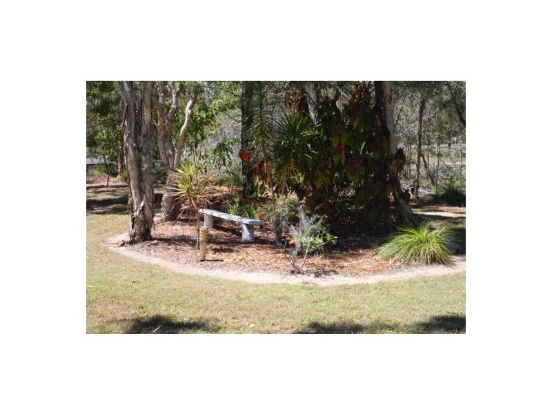 17 Amanda Avenue, Oakhurst QLD 4650
