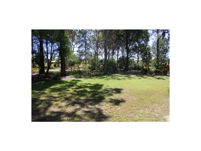 17 Amanda Avenue, Oakhurst QLD 4650