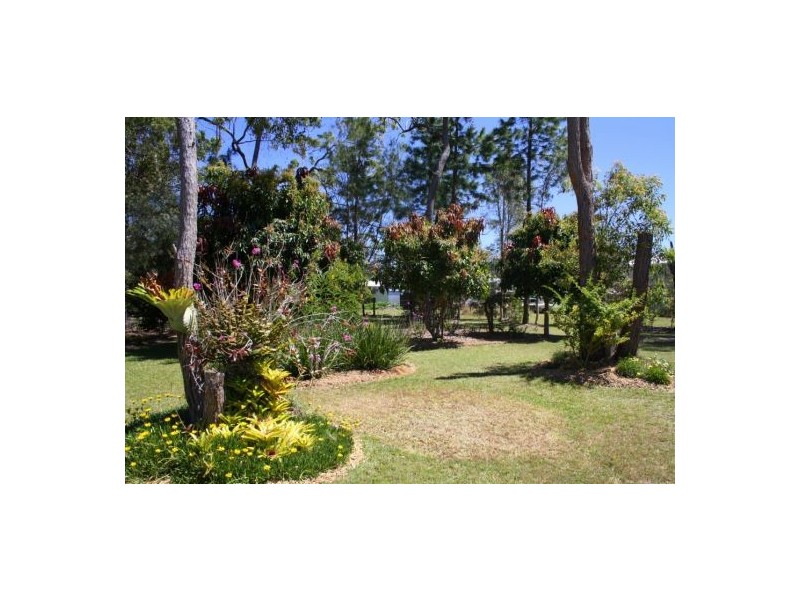 17 Amanda Avenue, Oakhurst QLD 4650