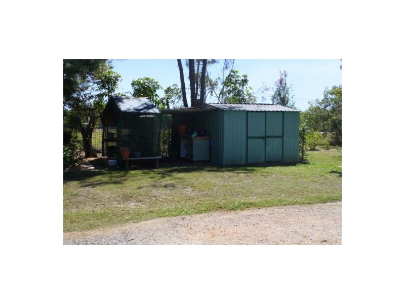17 Amanda Avenue, Oakhurst QLD 4650