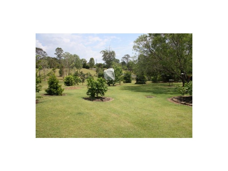 115 Five Mile Road West, Glenorchy QLD 4650