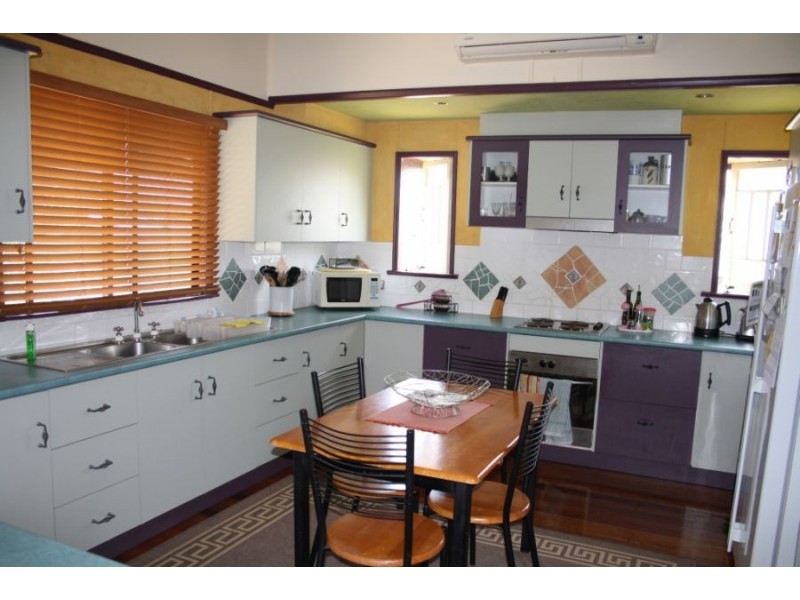 12 Keith Street, Maryborough QLD 4650