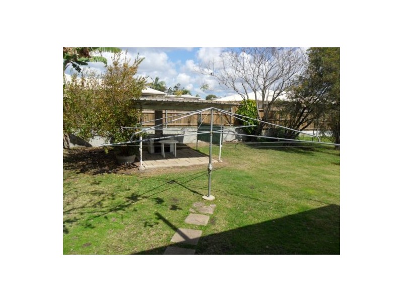 18 Macadam Street, Maryborough QLD 4650