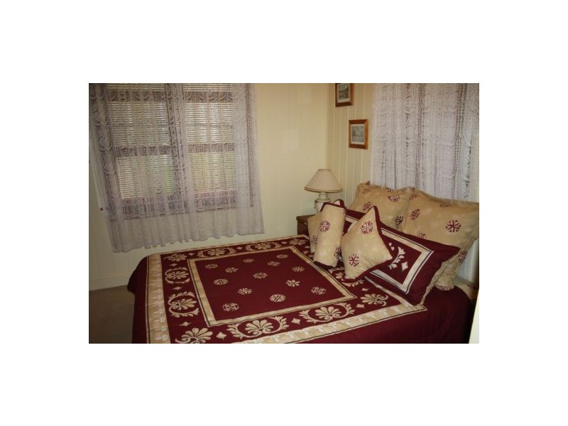 11 Arbury Street, Maryborough QLD 4650