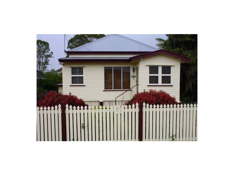 11 Arbury Street, Maryborough QLD 4650