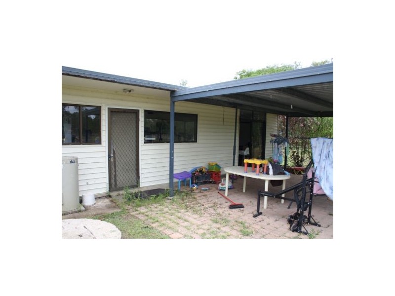 98 Dunford Road East, Grahams Creek QLD 4650