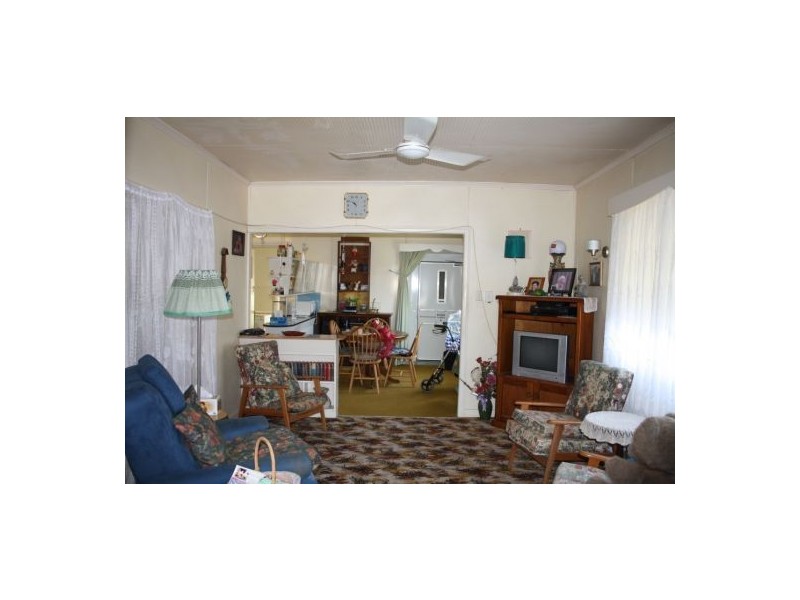 87 Churchill Street, Maryborough QLD 4650