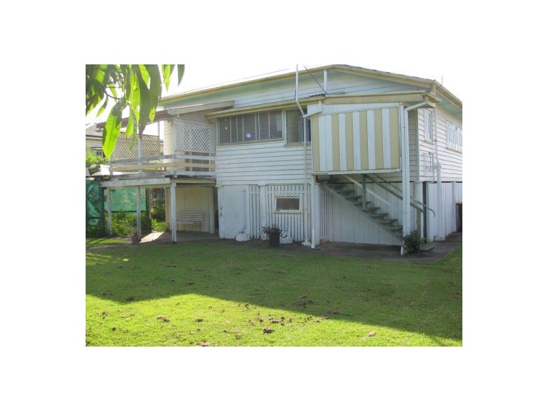 75 Ariadne Street, Maryborough QLD 4650
