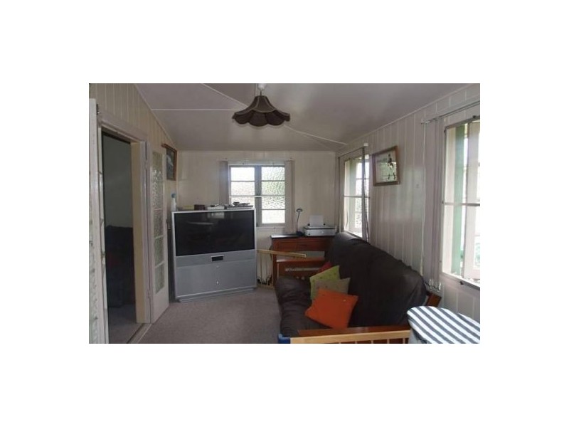 84 Walker Street, Maryborough QLD 4650