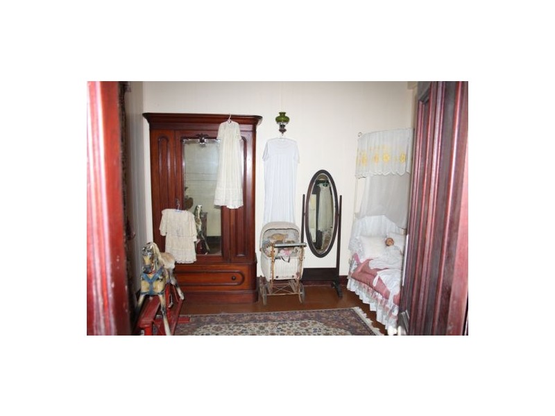 23 William Street, Howard QLD 4659