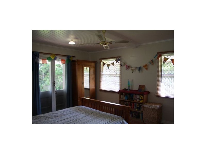 7 Puller Street, Granville QLD 4650