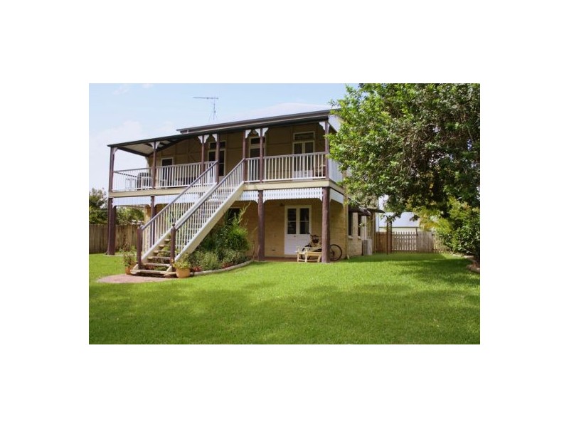 7 Puller Street, Granville QLD 4650
