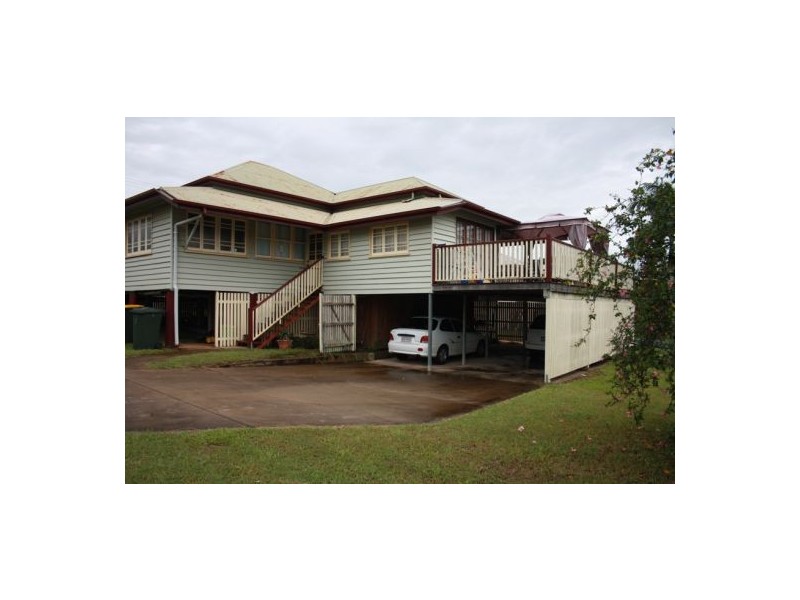27 Ariadne Street, Maryborough QLD 4650