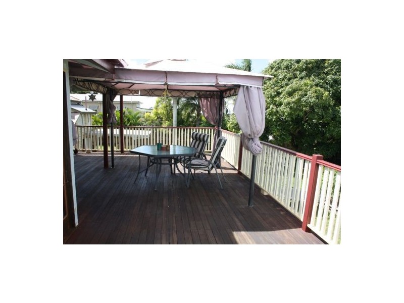 27 Ariadne Street, Maryborough QLD 4650