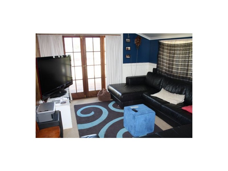 27 Ariadne Street, Maryborough QLD 4650