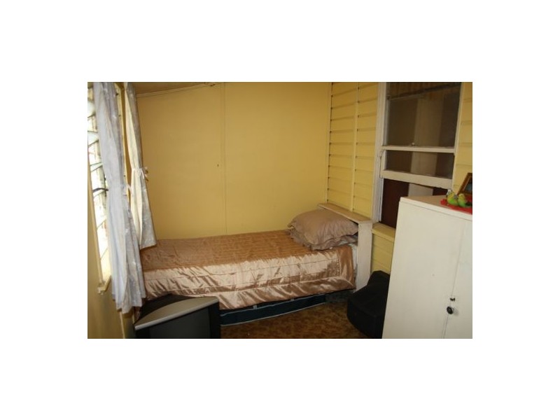 99 North Street, Maryborough QLD 4650