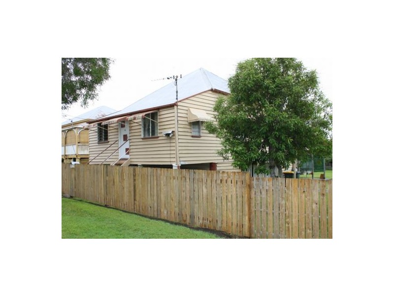 99 North Street, Maryborough QLD 4650