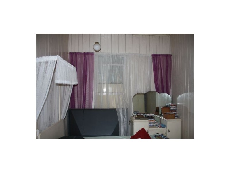 11 Ariadne Street, Maryborough QLD 4650